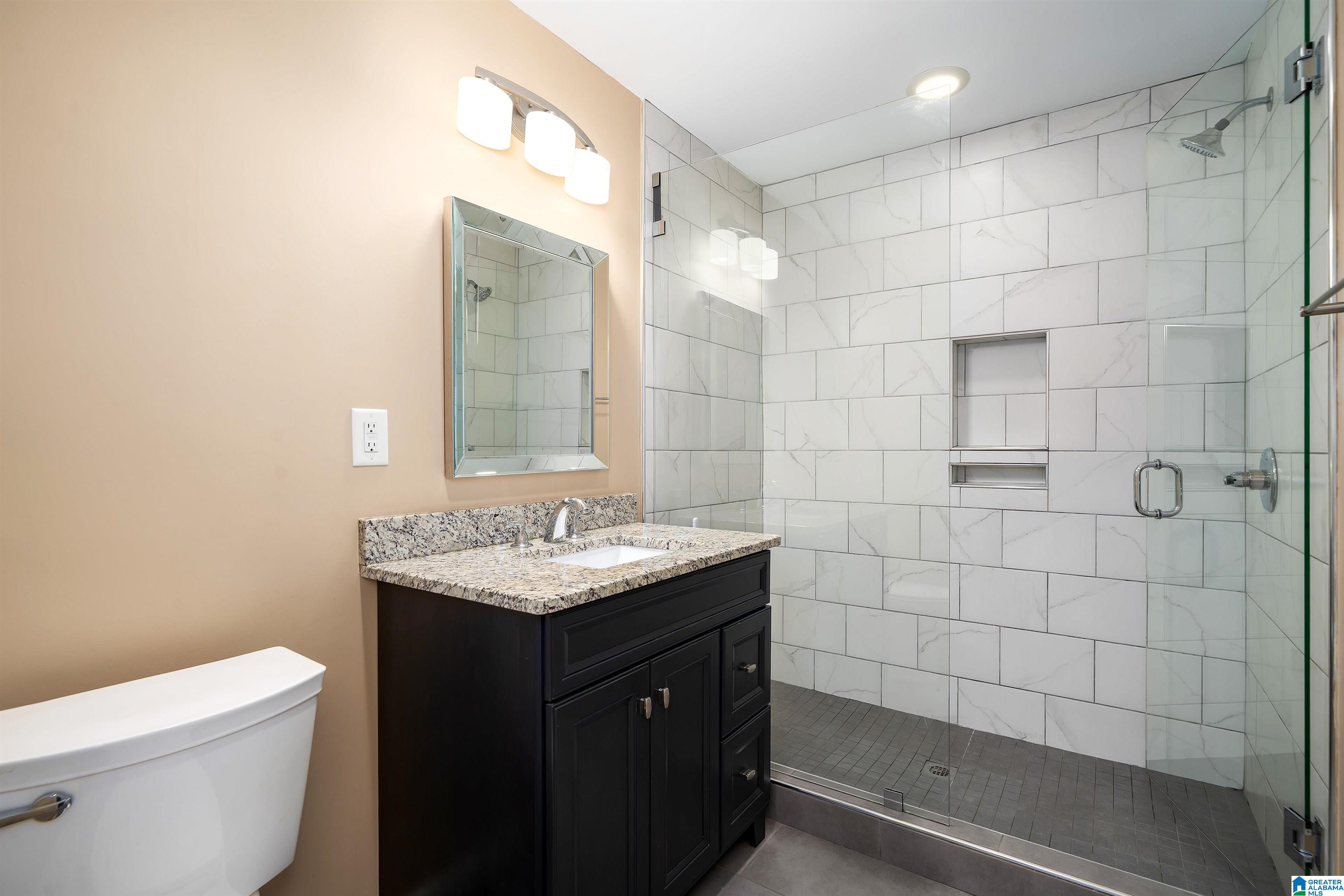 624 Hickory Street Birmingham, AL 35206 - Photo 3 of 21