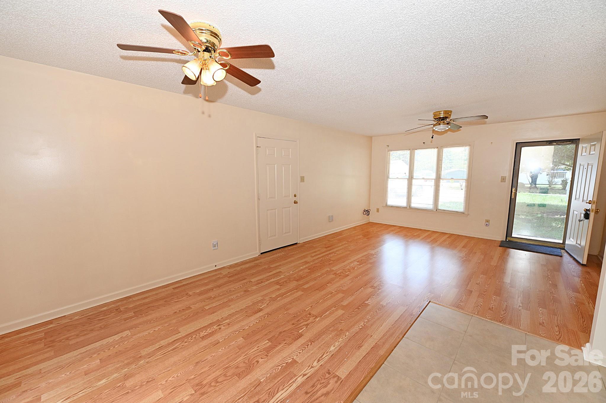 4445 Sulphur Springs Road Northeast Hickory, NC 28601 - Photo 16 of 34