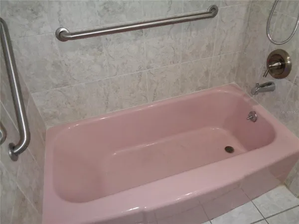 a close view of sink