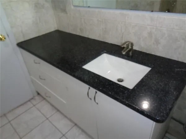 $289,900 | 1906 Dudley Place, Sarasota, FL 34235