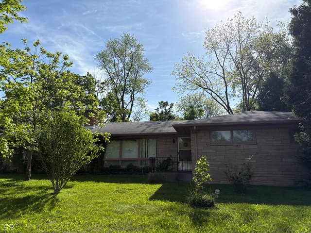 $269,900 | 4609 Andover Road, Indianapolis, IN 46226