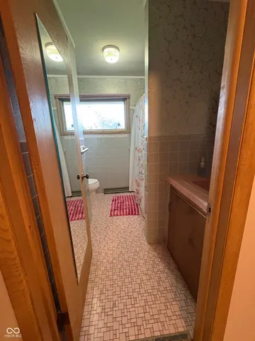 $269,900 | 4609 Andover Road, Indianapolis, IN 46226