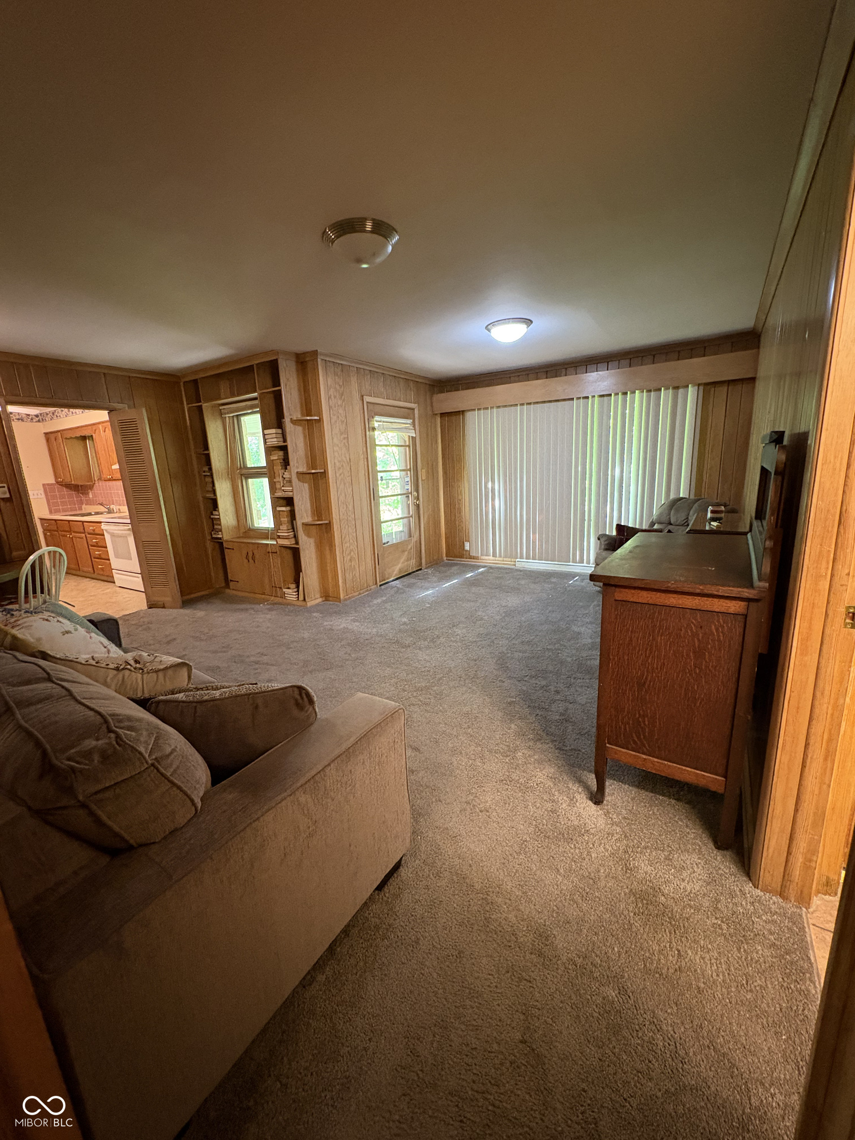 4609 Andover Road Indianapolis, IN 46226 - Photo 6 of 18