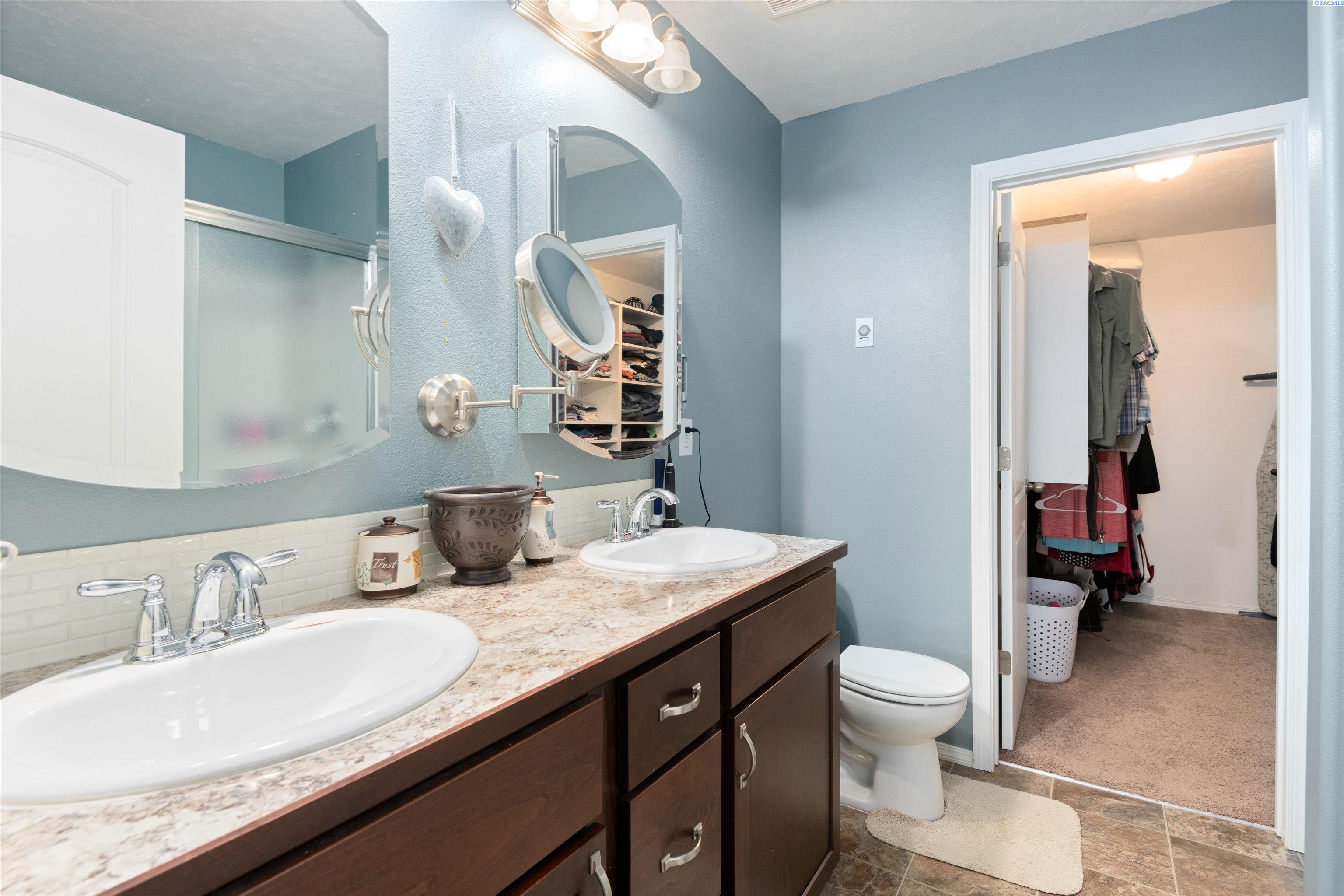 6114 Ramus Lane Pasco, WA 99301 - Photo 15 of 33 Gallery Image 15
