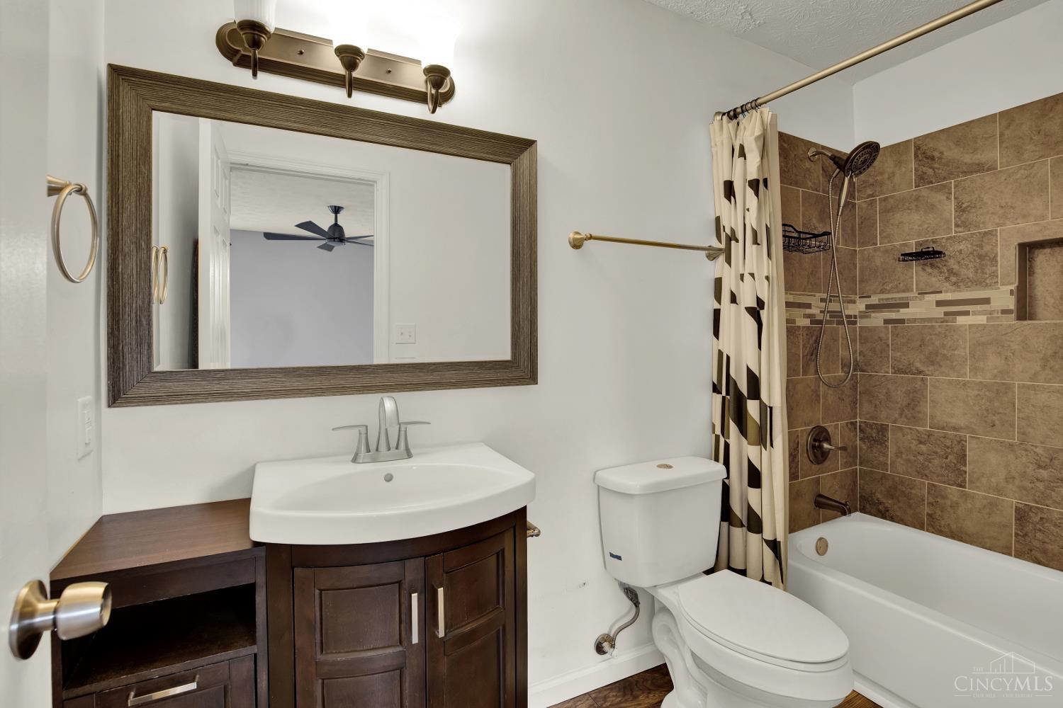 10555 Montgomery Road, Unit 70 Montgomery, OH 45242 - Photo 57 of 61