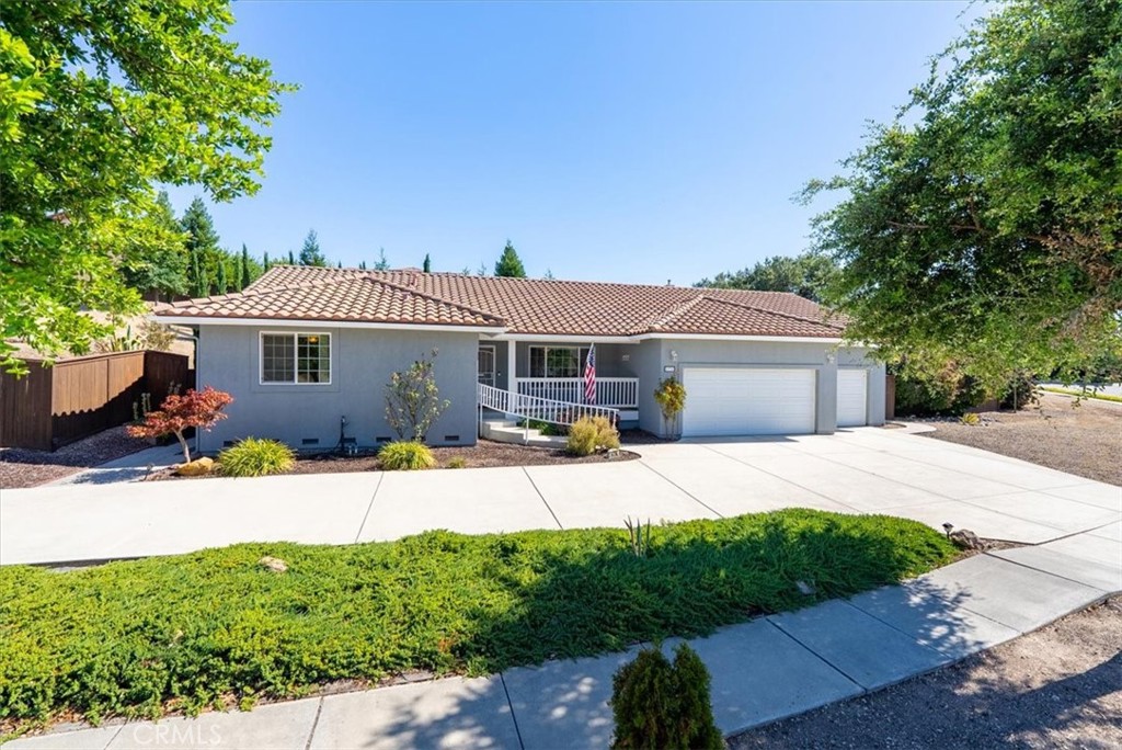676 Red Cloud Road Paso Robles, CA 93446 - Photo 1 of 49
