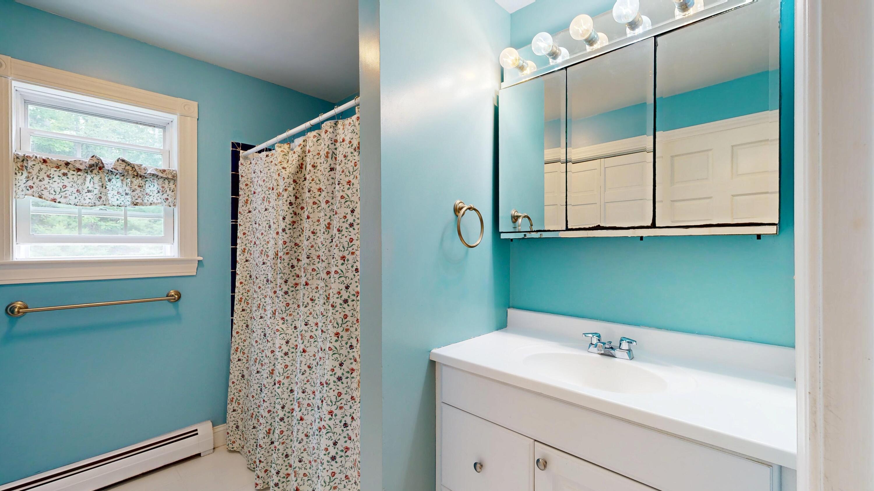 95 Snow Road Durham, ME 04222 - Photo 36 of 65 Bathroom