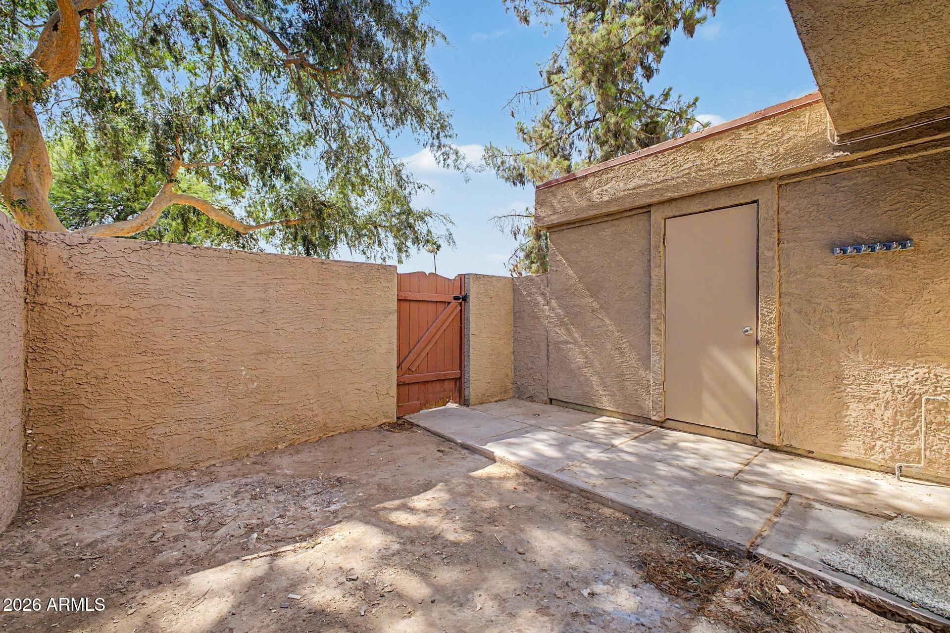4107 West Wonderview Road Phoenix, AZ 85019 - Photo 29 of 37
