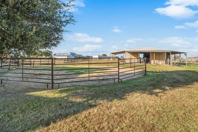 $725,000 | 26752 Nelson Road, Hempstead, TX 77445