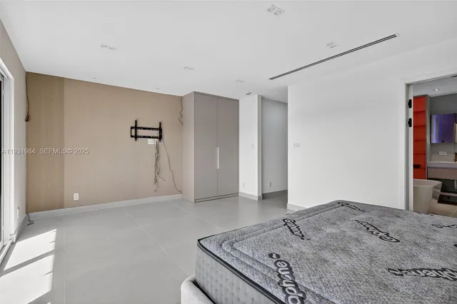 $16,000 | 3830 Northeast 171 Street, North Miami Beach, FL 33160