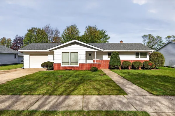 $209,900 | 330 18th Street South, Wisconsin Rapids, WI 54494