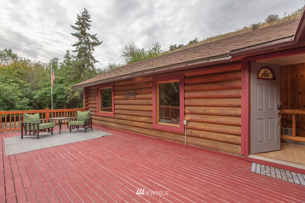 3920 Squilchuck Road Wenatchee, WA 98801 - Photo 17 of 25 Gallery Image 17