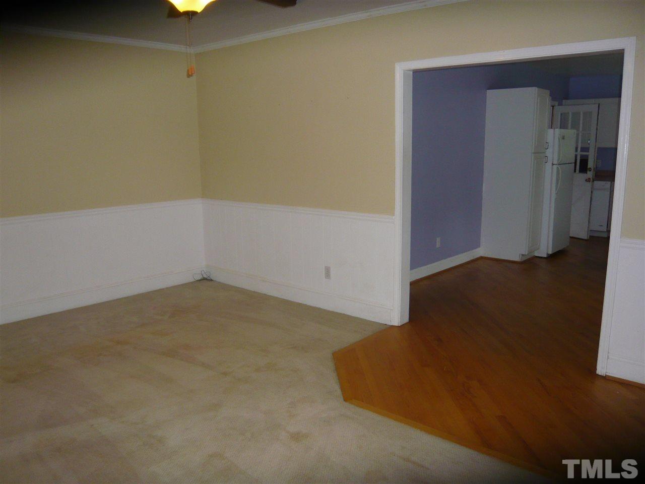 4613 Auburn Knightdale Road Raleigh, NC 27610 - Photo 11 of 25 an empty room with closet