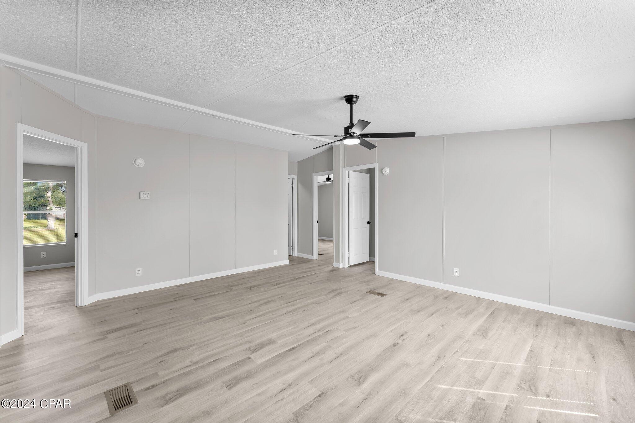 6930 Roadrunner Road Youngstown, FL 32466 - Photo 11 of 21 Gallery Image 11