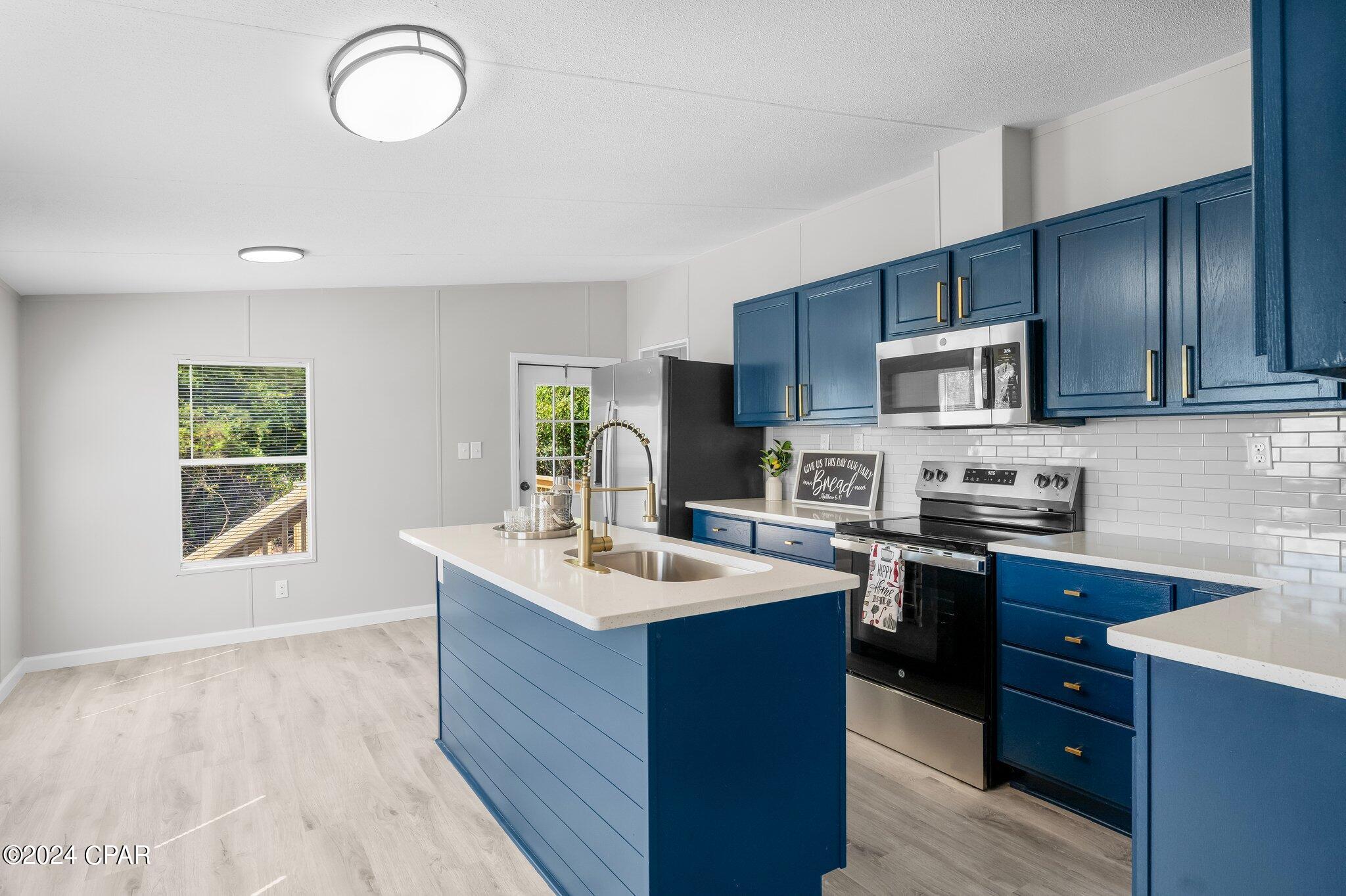 6930 Roadrunner Road Youngstown, FL 32466 - Photo 7 of 21 Gallery Image 7