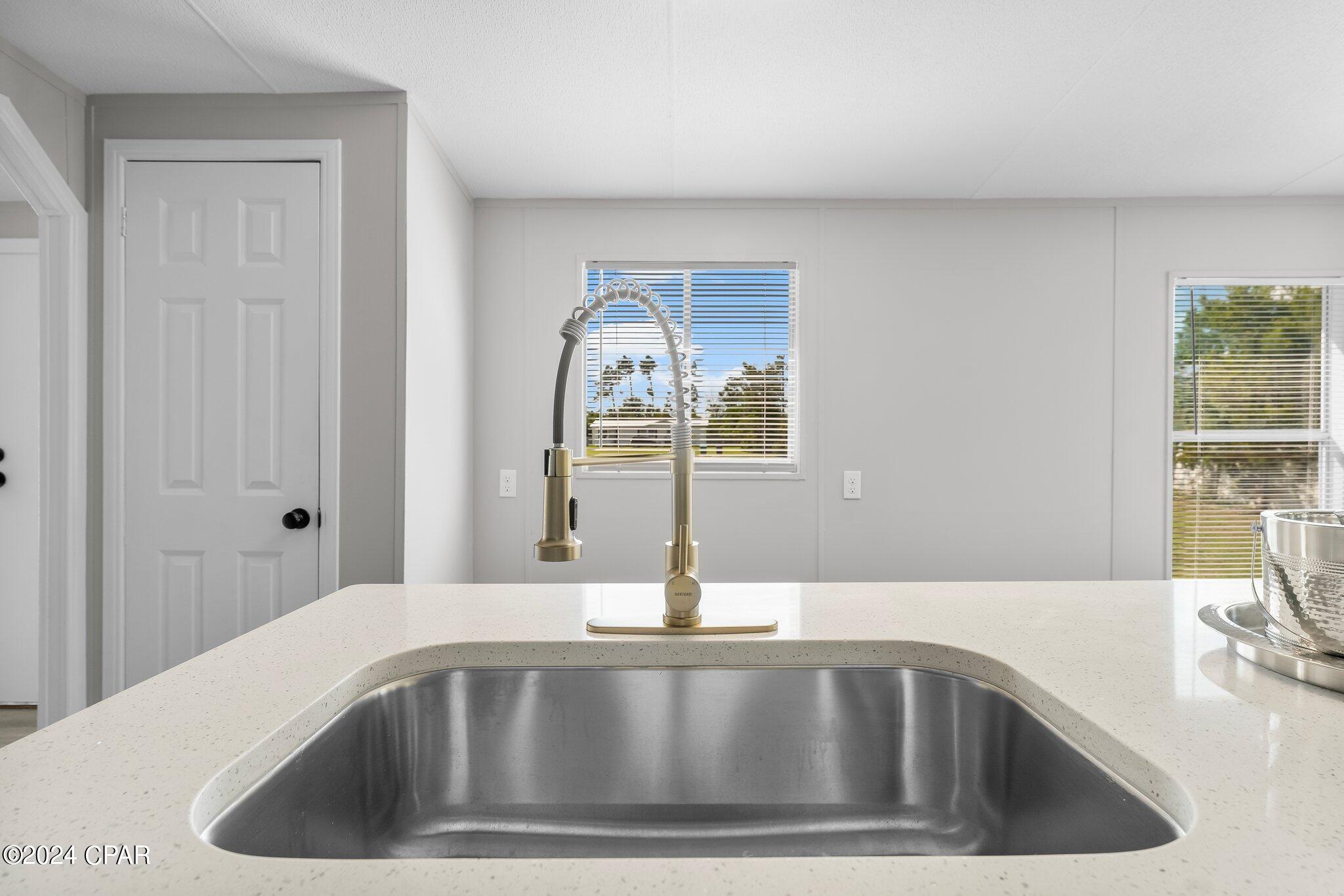 6930 Roadrunner Road Youngstown, FL 32466 - Photo 9 of 21 Gallery Image 9