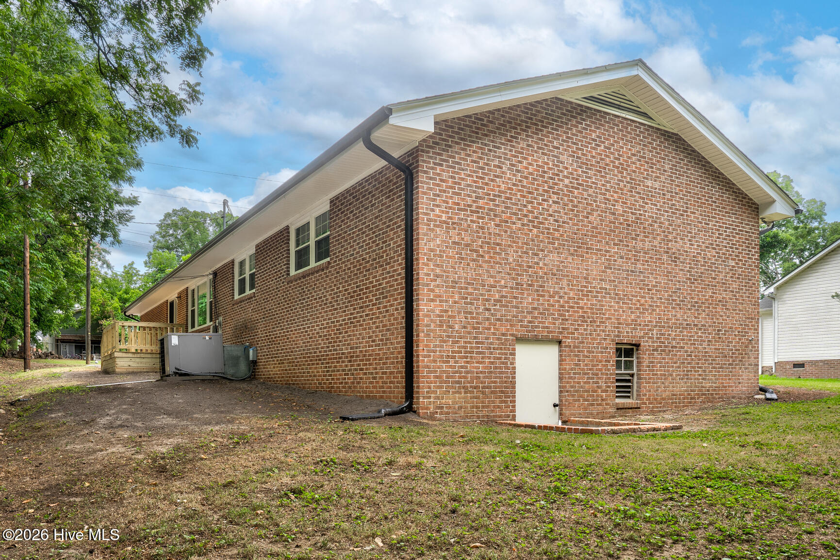 215 East Franklin Street Spring Hope, NC 27882 - Photo 29 of 30