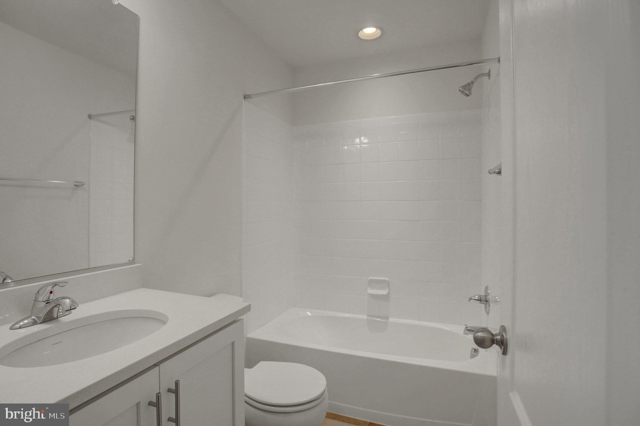 34 Chesterfield Road New Oxford, PA 17350 - Photo 25 of 32