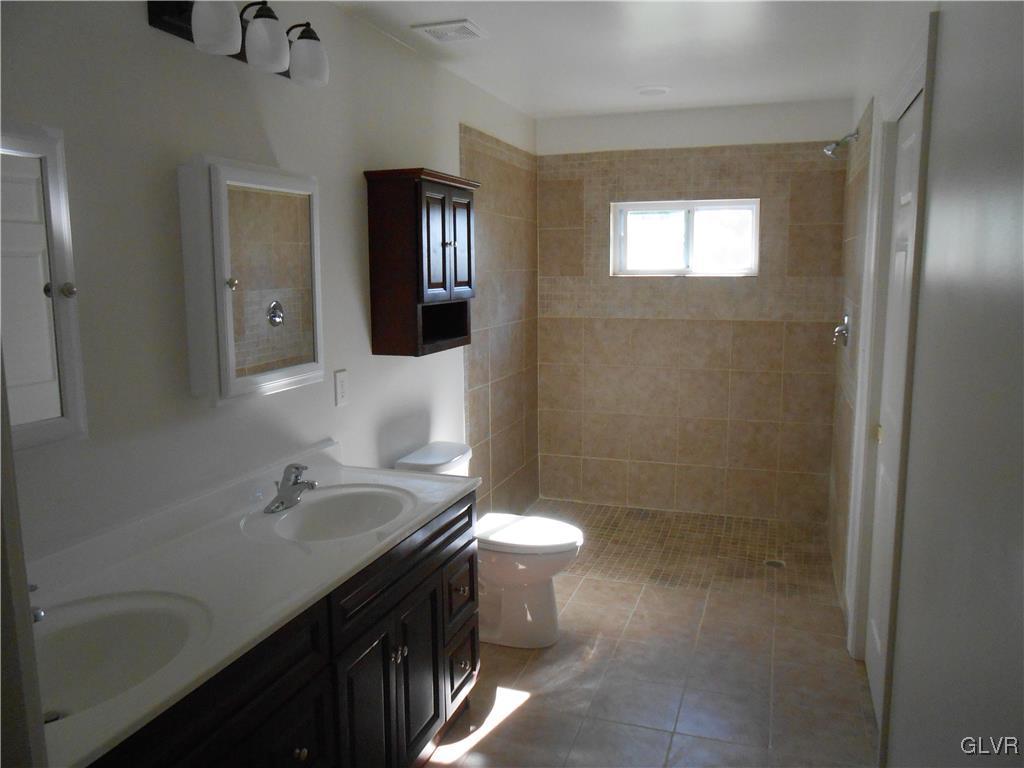 5524 Riverview Road Slatington, PA 18080 - Photo 9 of 38 Gallery Image 9