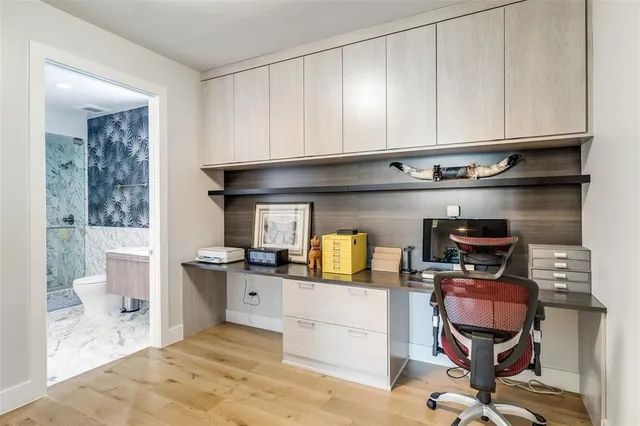 $1,525,000 | 3130 North Harwood Street, Unit 2304, Dallas, TX 75201