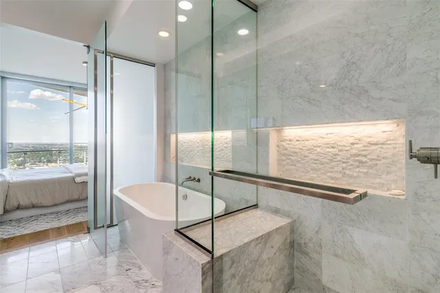 $1,525,000 | 3130 North Harwood Street, Unit 2304, Dallas, TX 75201