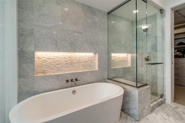 $1,525,000 | 3130 North Harwood Street, Unit 2304, Dallas, TX 75201