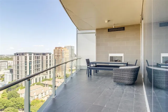 $1,525,000 | 3130 North Harwood Street, Unit 2304, Dallas, TX 75201