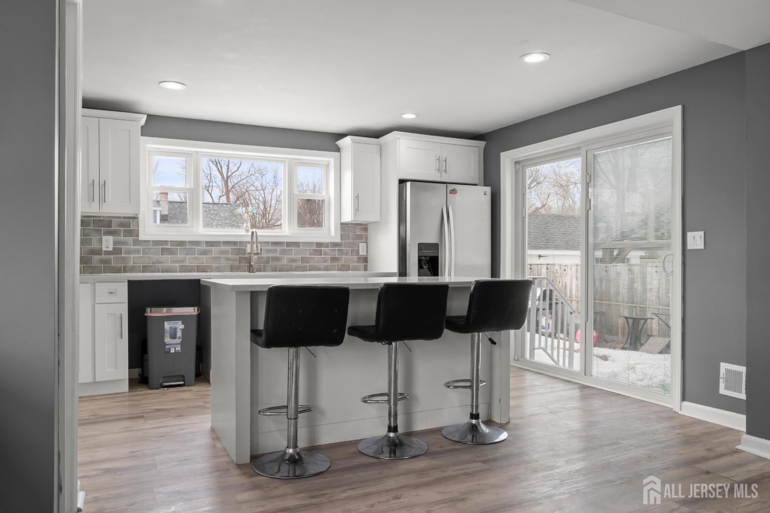 429 1st Street Middlesex, NJ 08846 - Photo 9 of 29