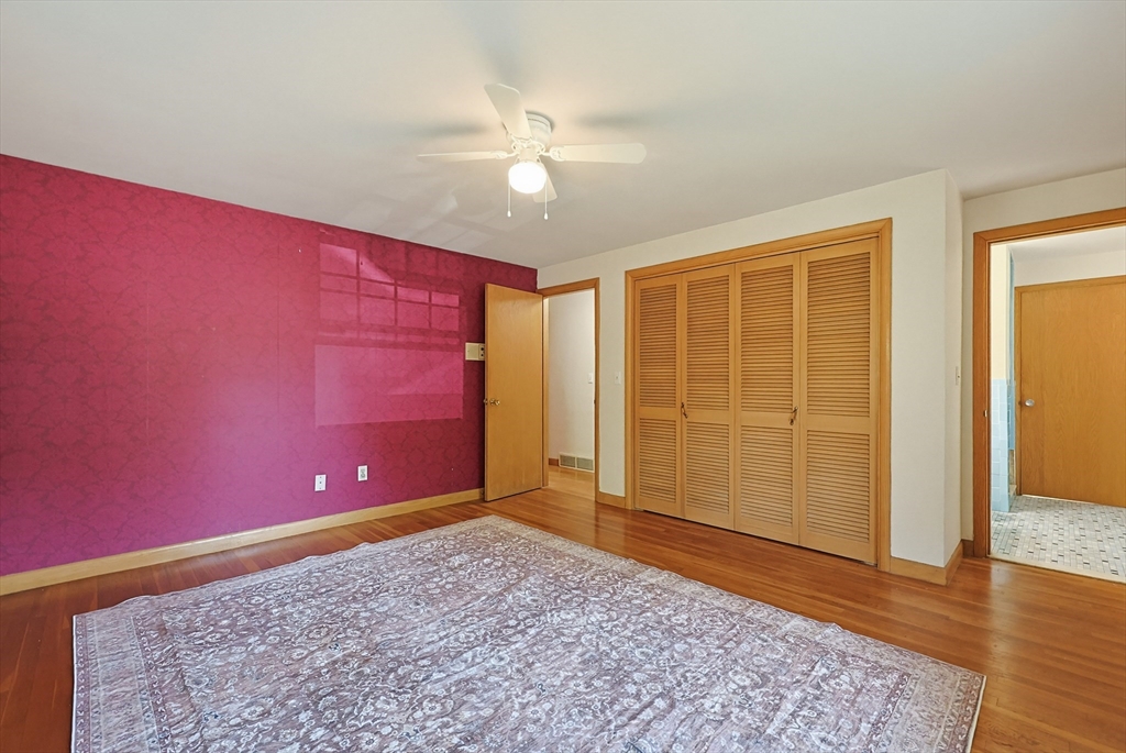21 Daggett Road Attleboro, MA 02703 - Photo 13 of 39