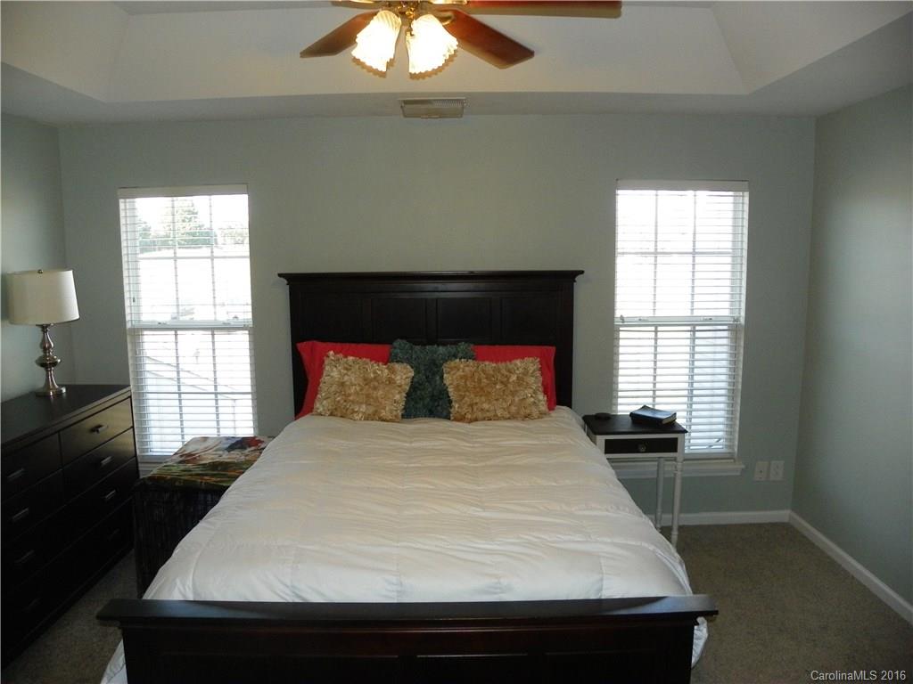 16234 Hayfield Road Charlotte, NC 28213 - Photo 13 of 22 Gallery Image 13