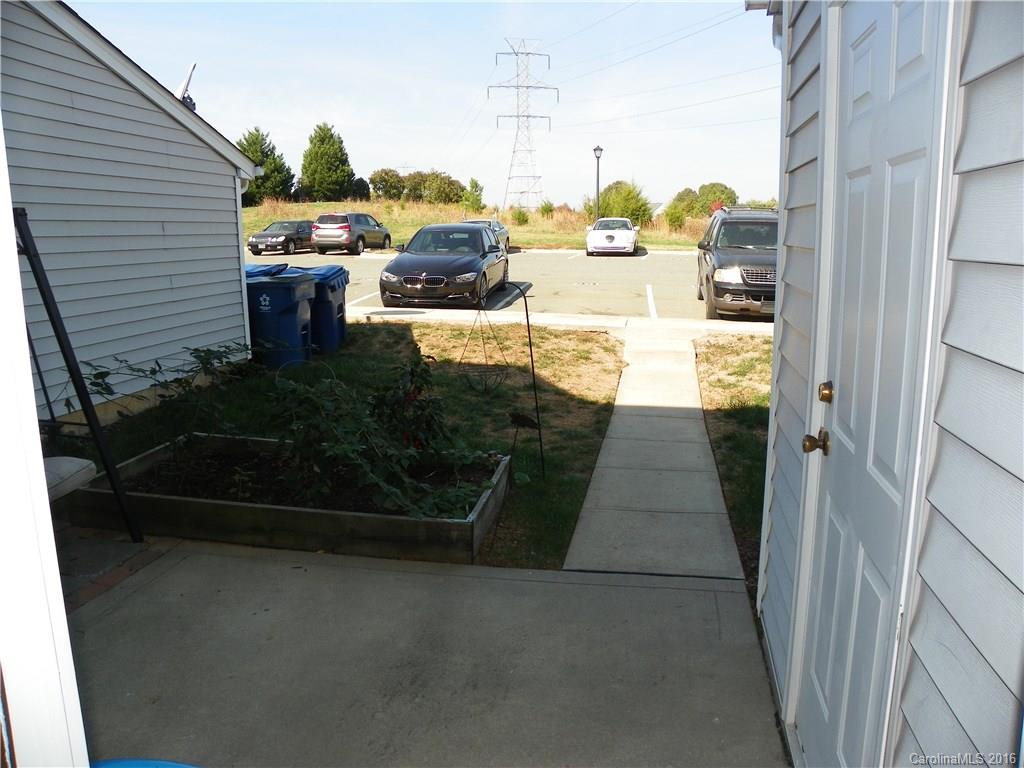 16234 Hayfield Road Charlotte, NC 28213 - Photo 20 of 22 Gallery Image 20