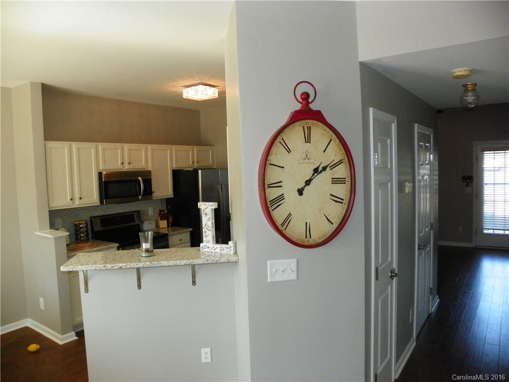16234 Hayfield Road Charlotte, NC 28213 - Photo 3 of 22 Gallery Image 3