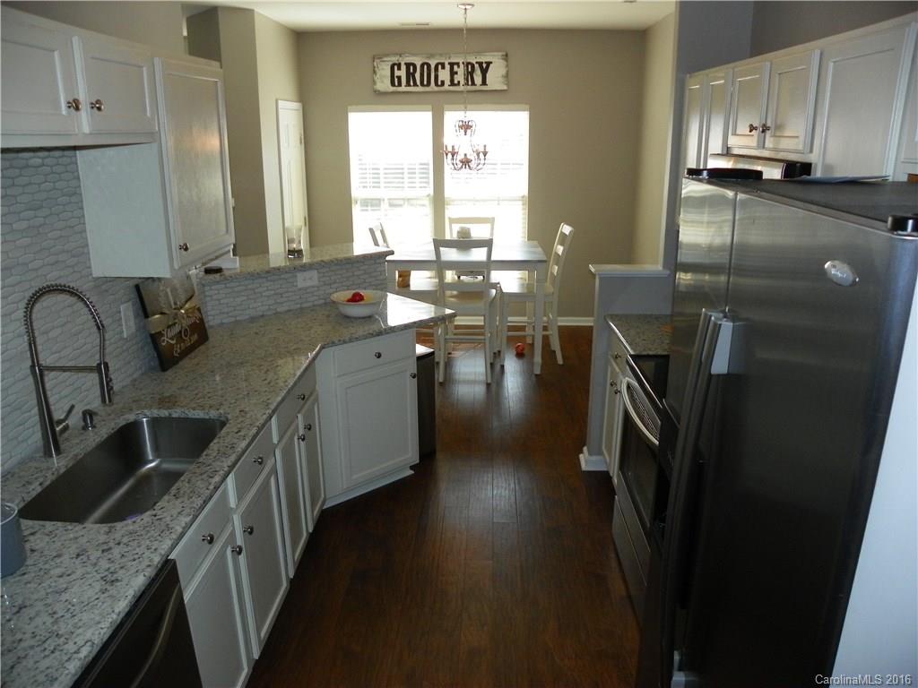 16234 Hayfield Road Charlotte, NC 28213 - Photo 7 of 22 Gallery Image 7