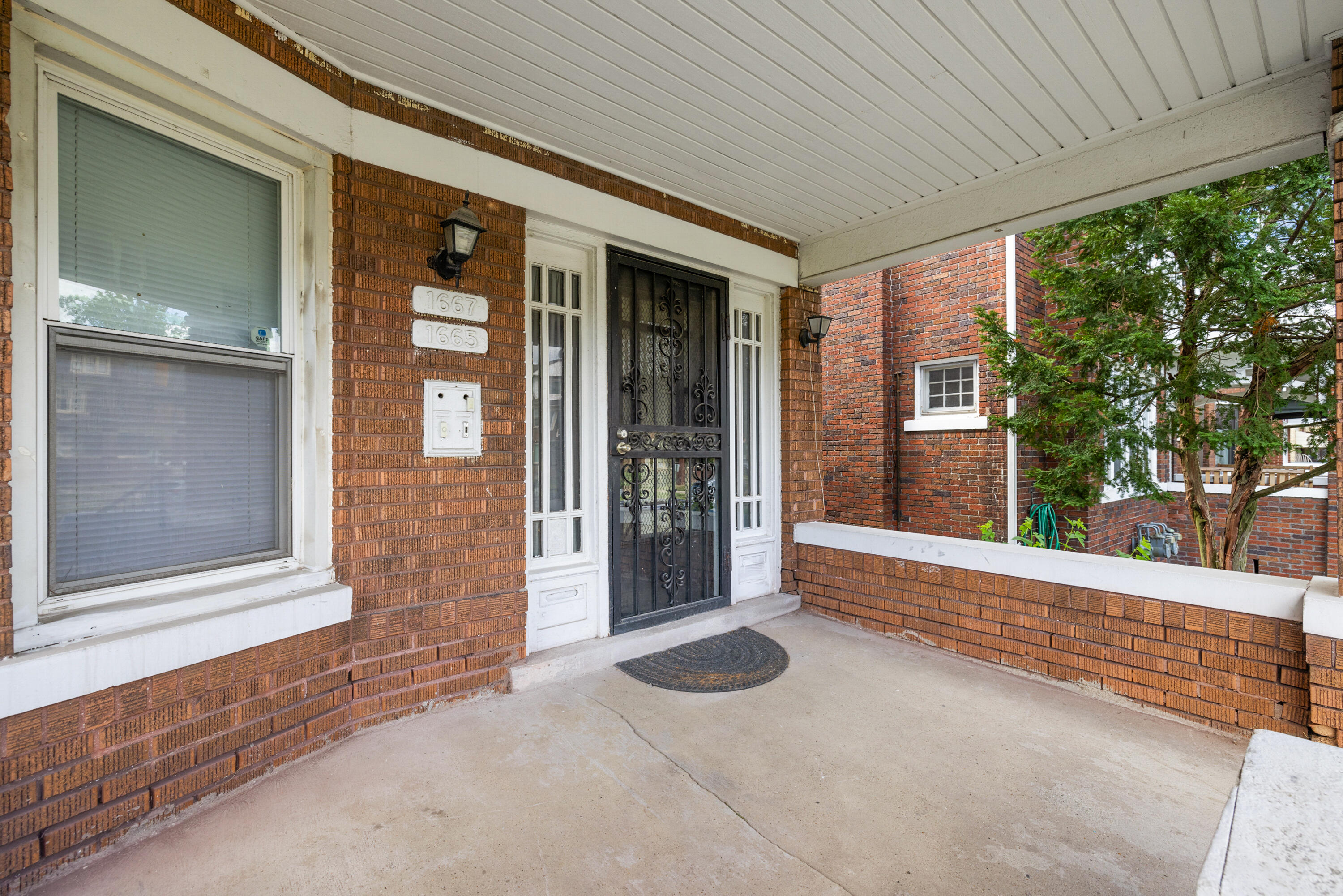 1665 Atkinson Street Detroit, MI 48206 - Photo 11 of 80 010-1665 Atikinson-10