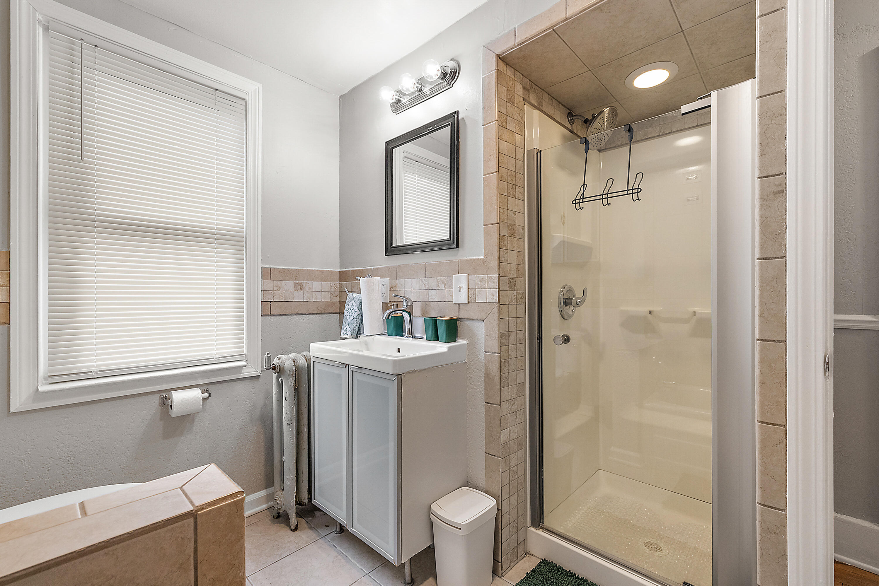 1665 Atkinson Street Detroit, MI 48206 - Photo 44 of 80 056-1665 Atikinson-56