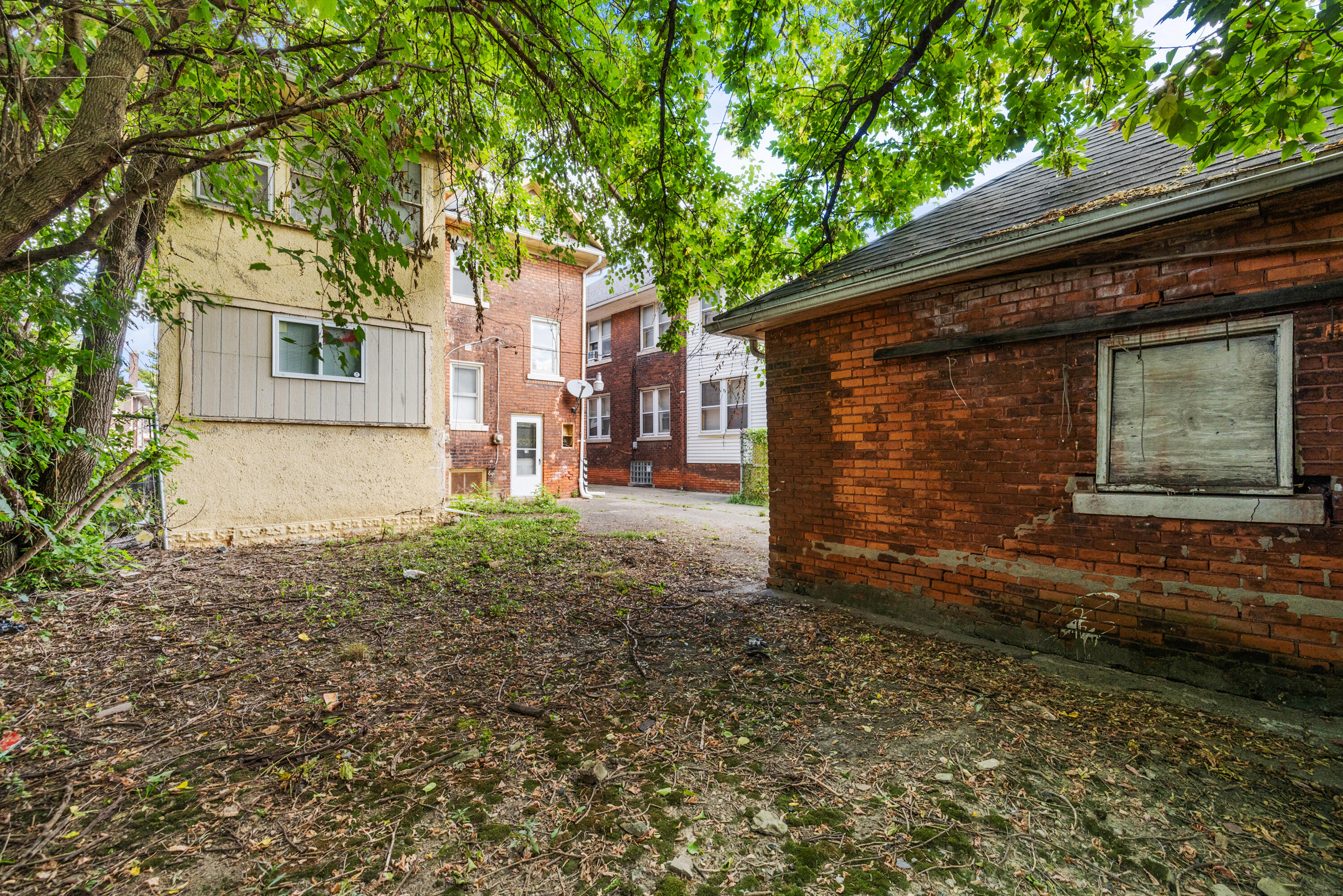 1665 Atkinson Street Detroit, MI 48206 - Photo 70 of 80 016-1665 Atikinson-16