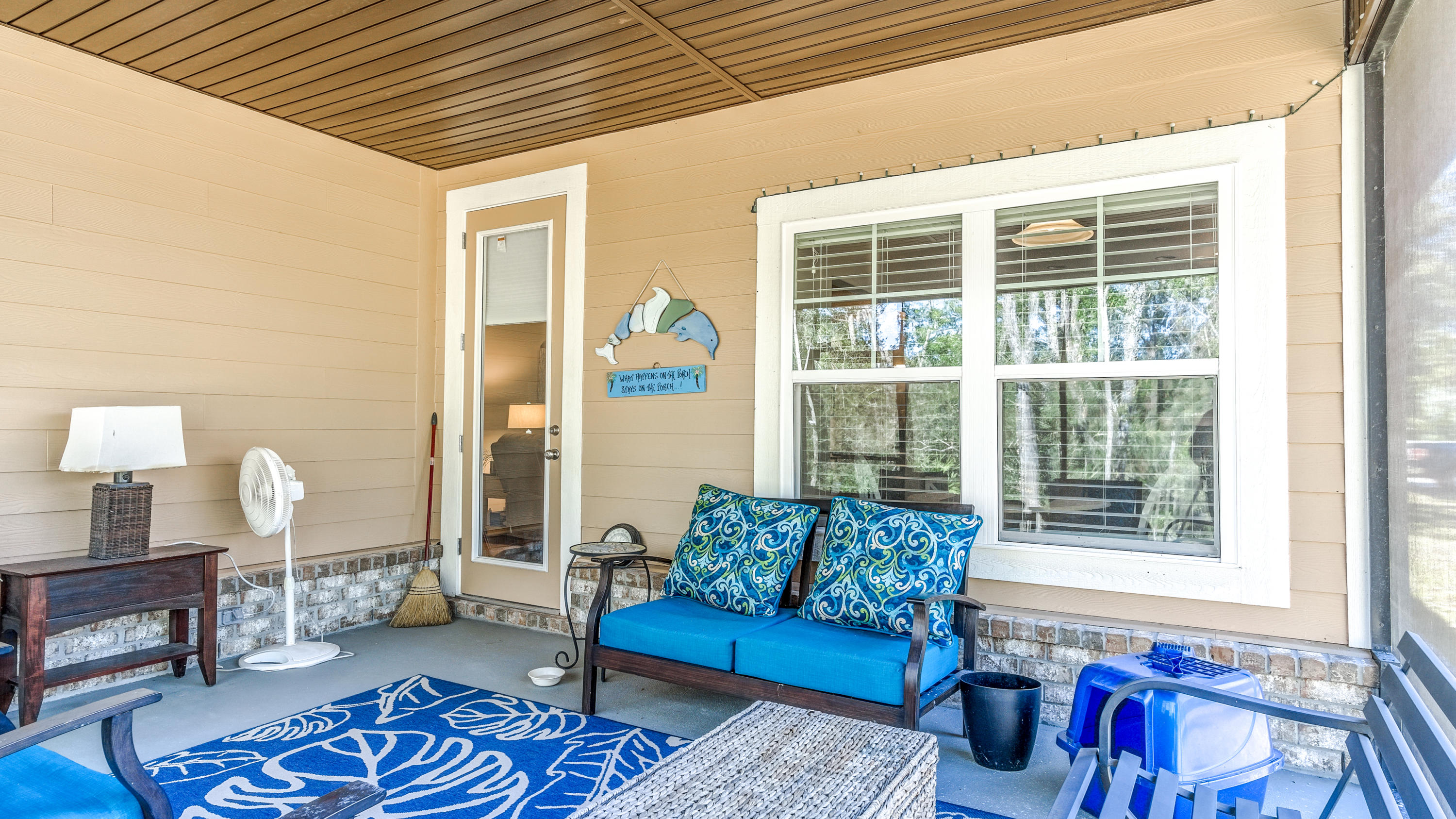 12 Benton Boulevard Freeport, FL 32439 - Photo 16 of 28 a living room with furniture and a window