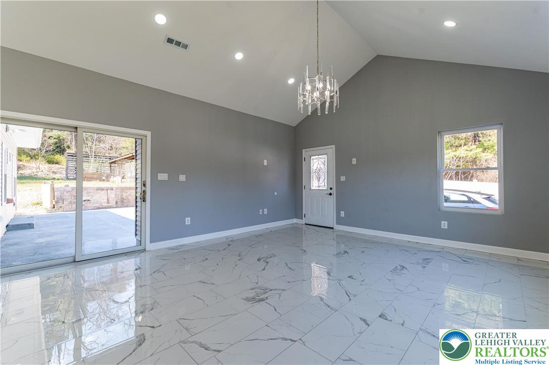 601 Fireline Road Bowmanstown, PA 18071 - Photo 2 of 32