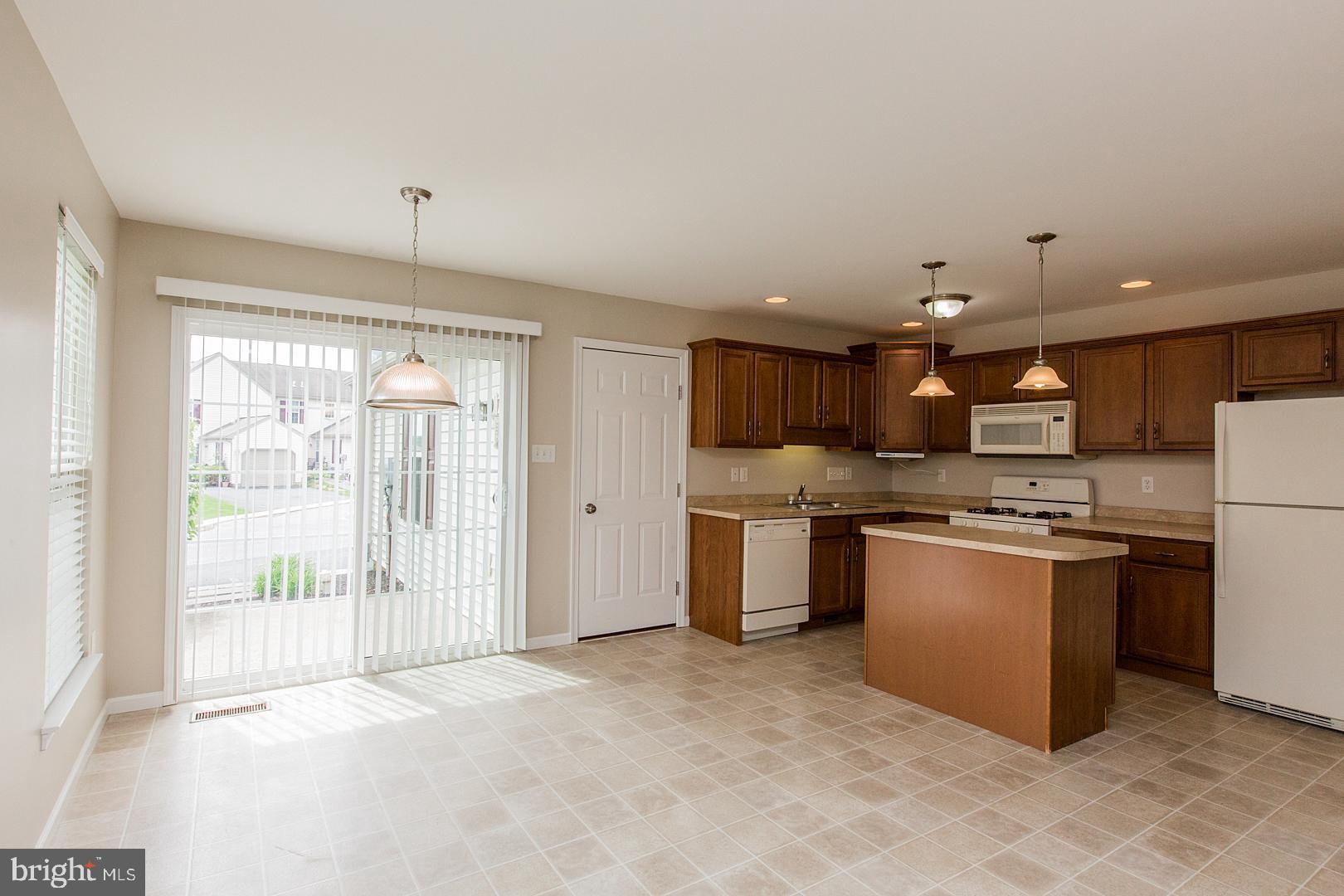 726 East Newport Road Lititz, PA 17543 - Photo 11 of 44