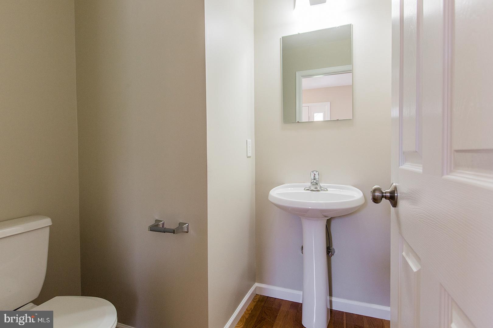 726 East Newport Road Lititz, PA 17543 - Photo 23 of 44