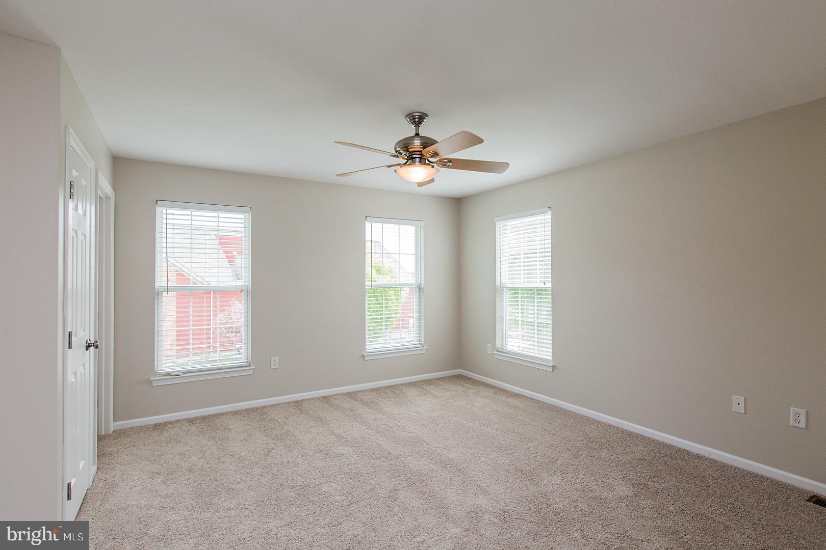 726 East Newport Road Lititz, PA 17543 - Photo 27 of 44