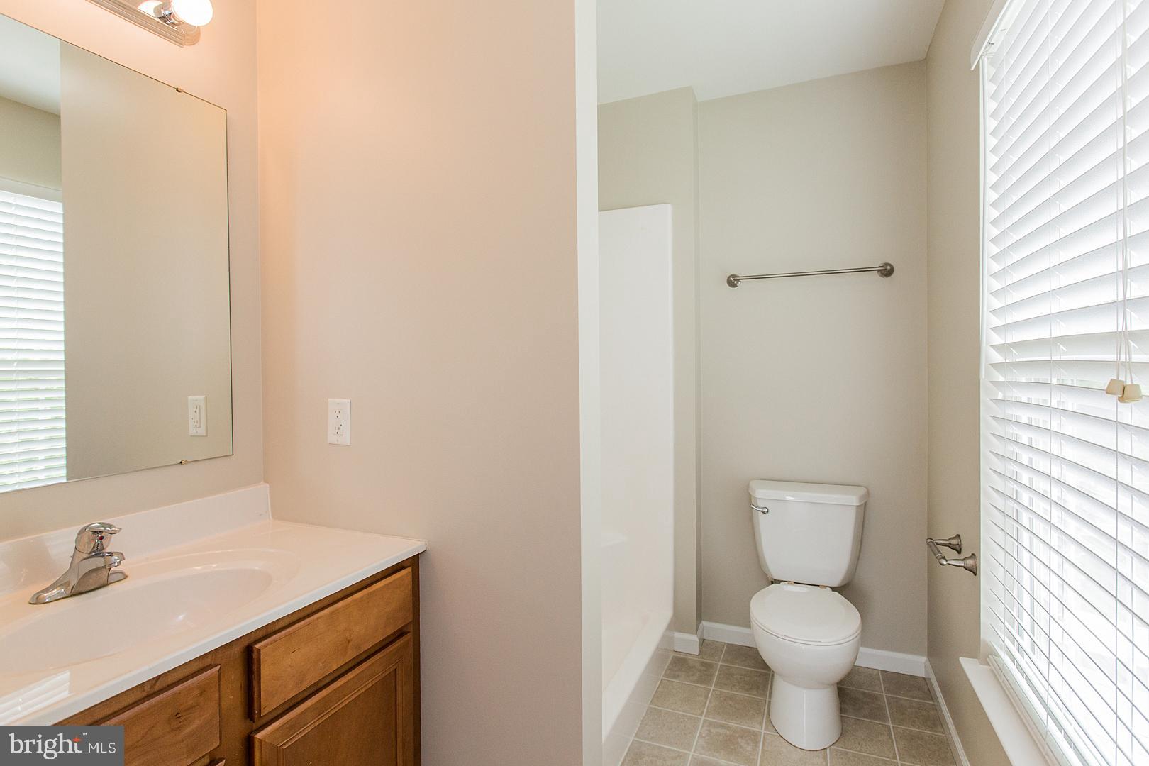 726 East Newport Road Lititz, PA 17543 - Photo 31 of 44