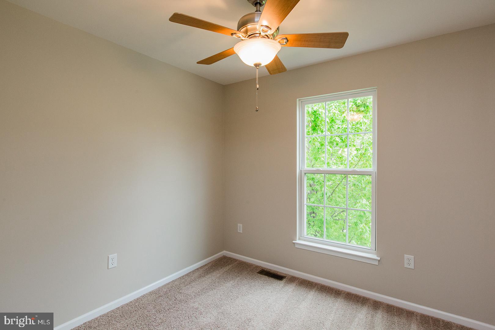 726 East Newport Road Lititz, PA 17543 - Photo 39 of 44