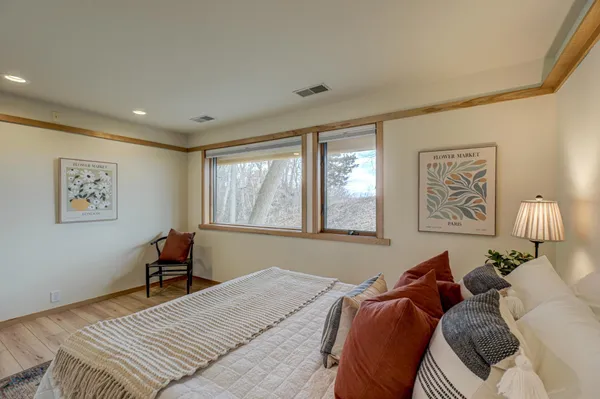 $1,299,000 | 1013 Broadway Street North, Stillwater, MN 55082