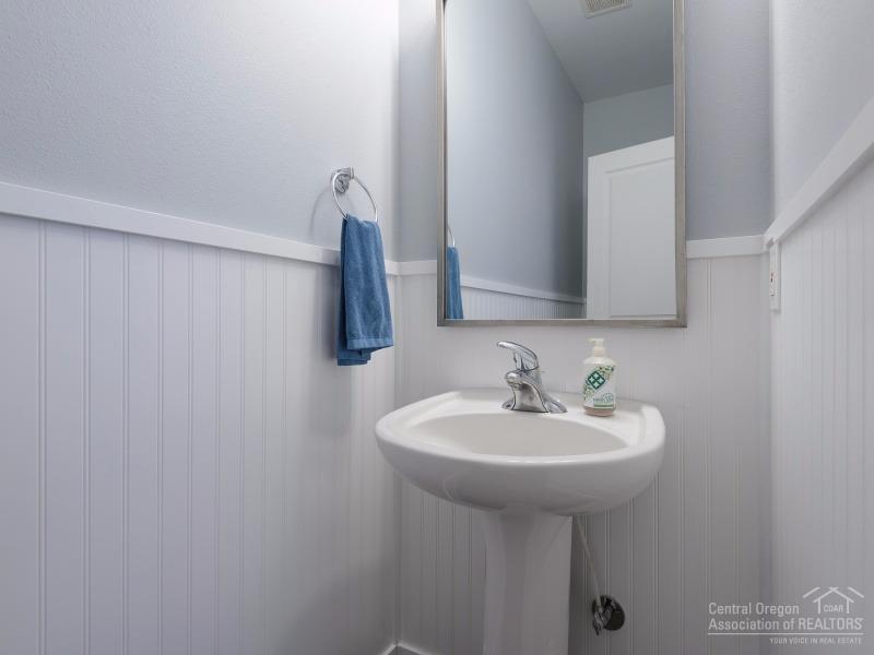 60965 Grayson Way Bend, OR 97702 - Photo 12 of 24 Additional Photo