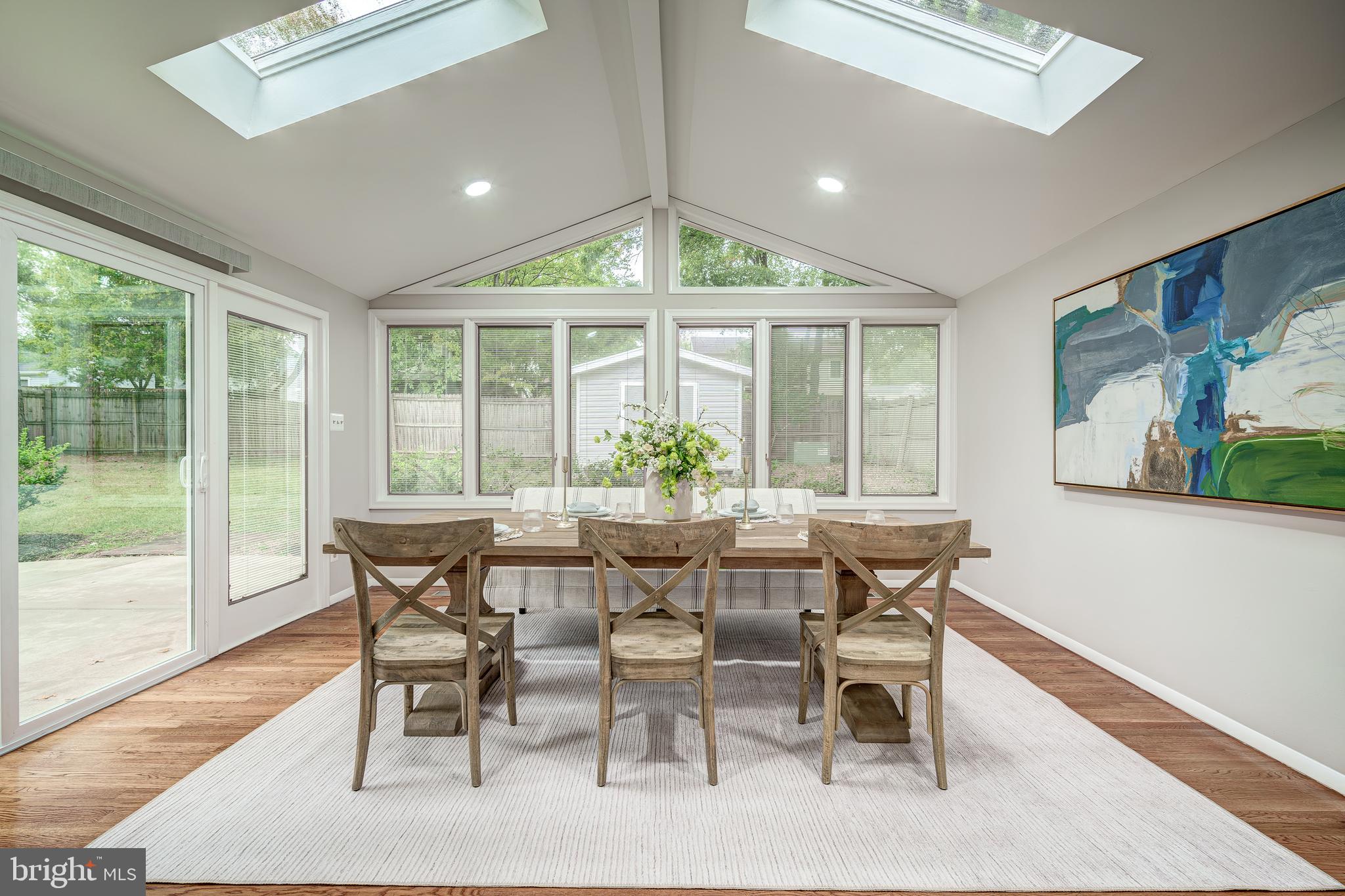 1107 Clarke Street Herndon, VA 20170 - Photo 13 of 44