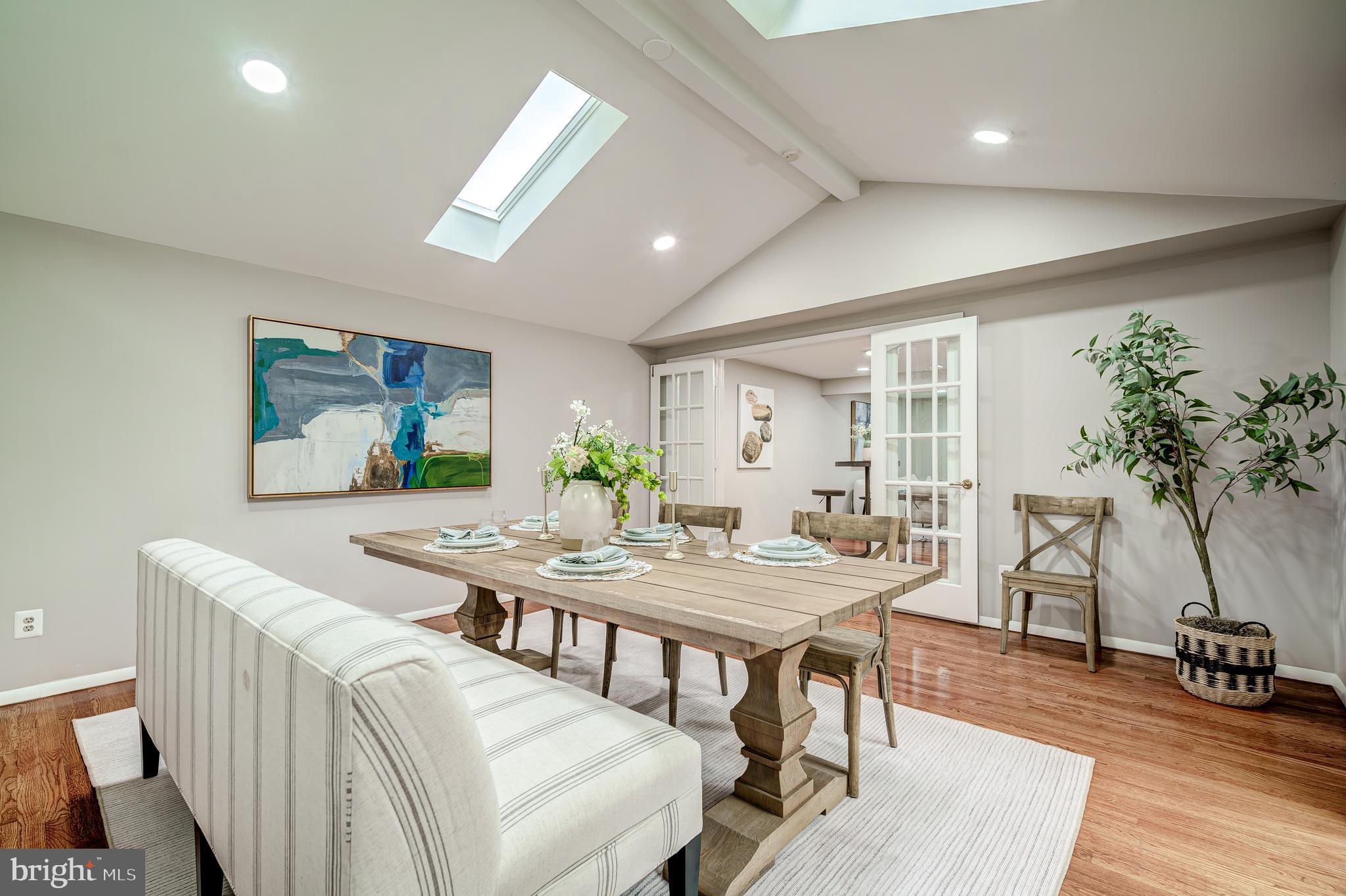 1107 Clarke Street Herndon, VA 20170 - Photo 17 of 44