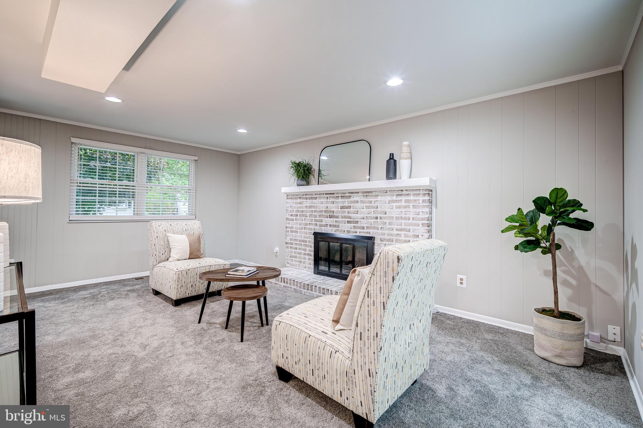 1107 Clarke Street Herndon, VA 20170 - Photo 23 of 44 Family Room