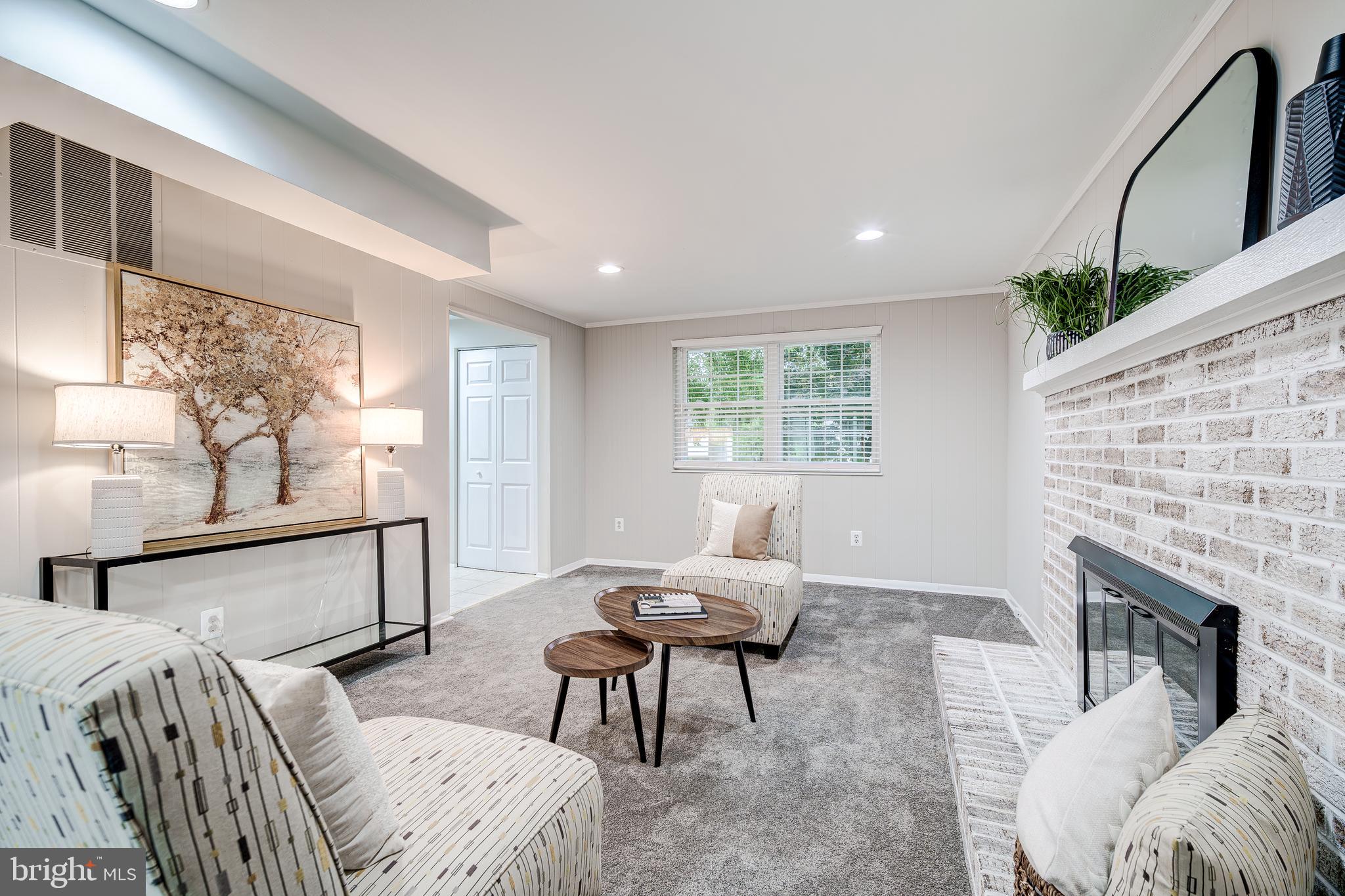 1107 Clarke Street Herndon, VA 20170 - Photo 24 of 44