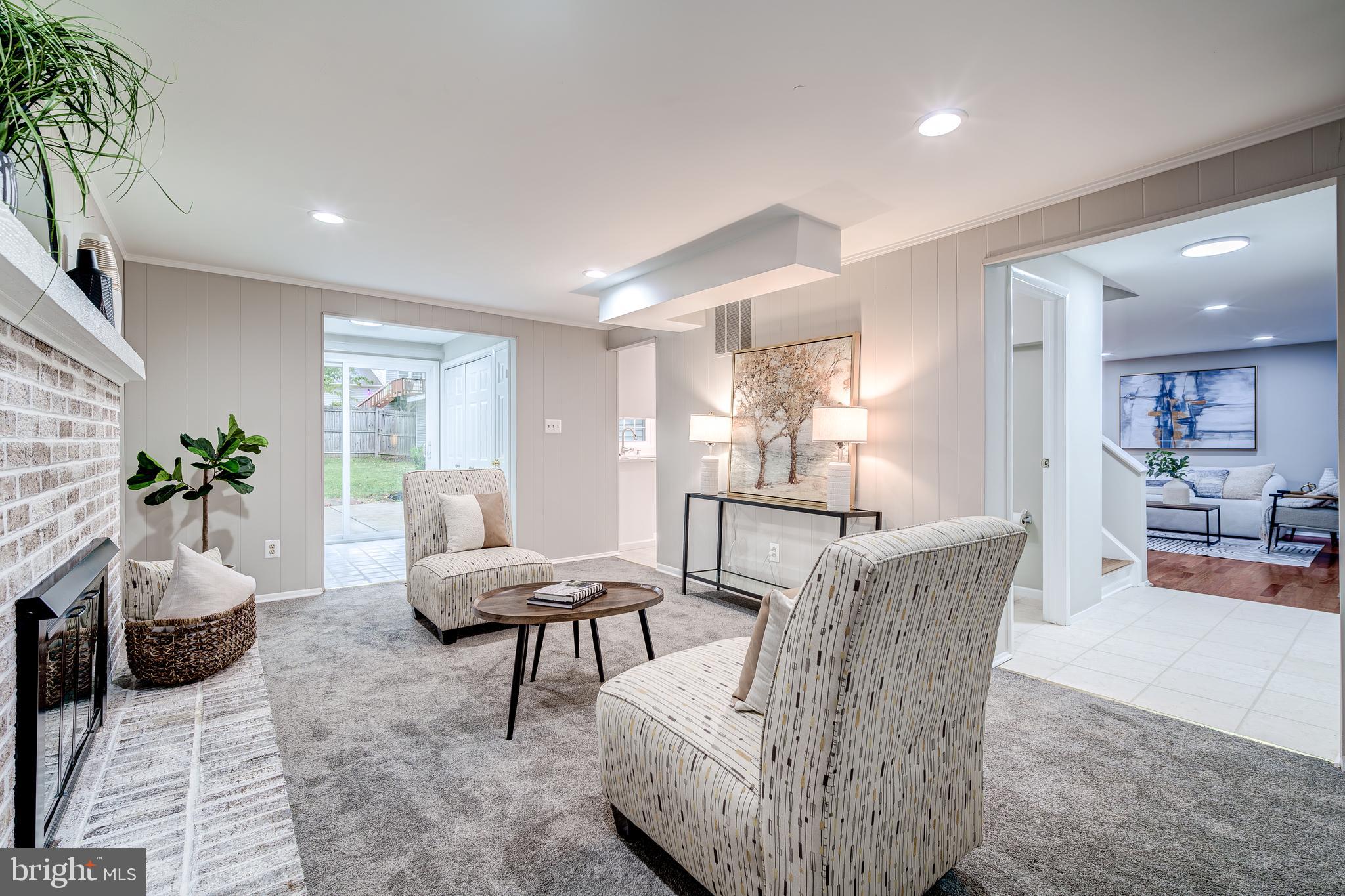 1107 Clarke Street Herndon, VA 20170 - Photo 25 of 44